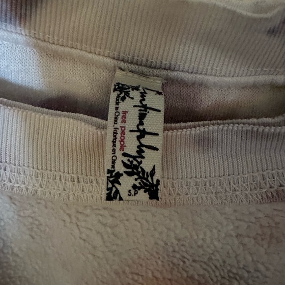 Free people set. - Picture 3 of 3